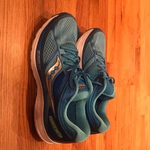 Saucony women’s running shoes